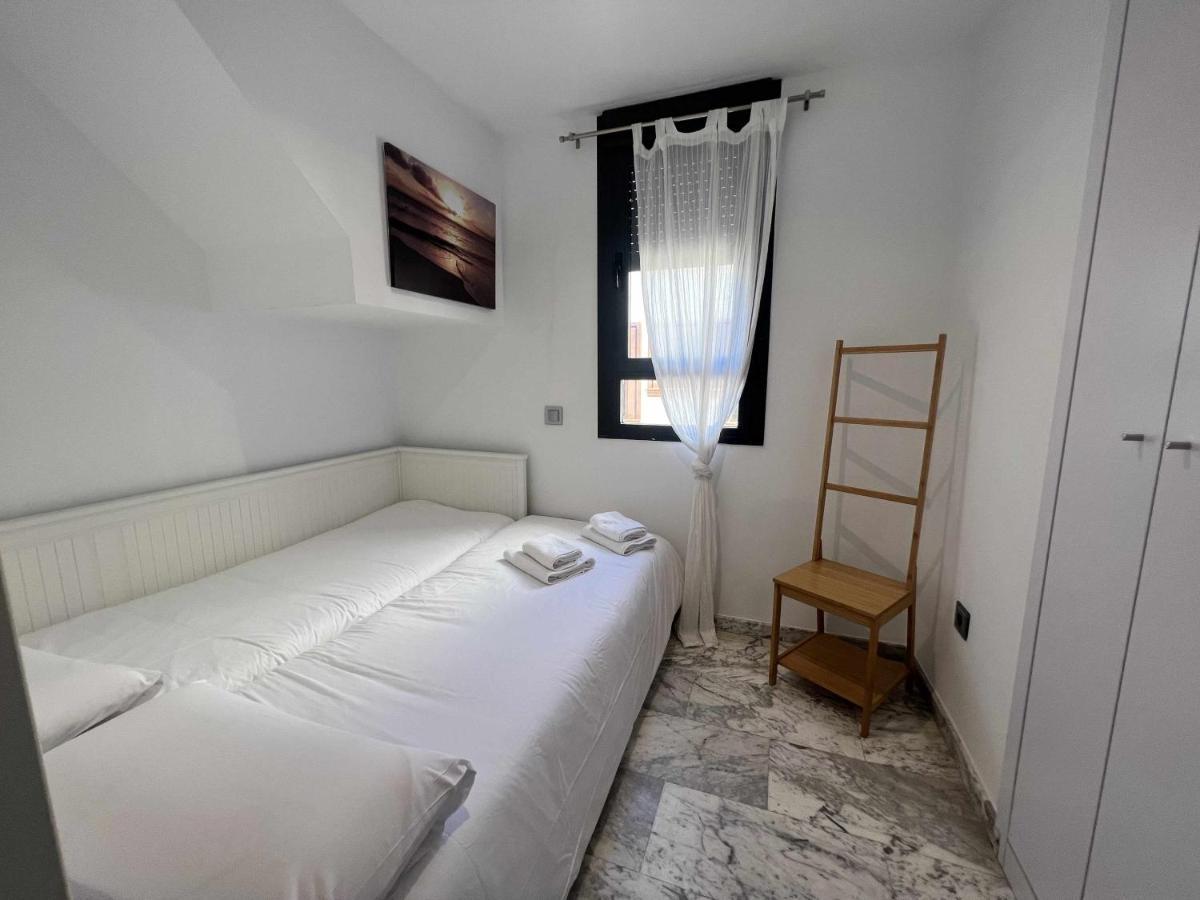 Atico San Bernardo Terraza Y Parking Incluido Apartment Севиля Екстериор снимка