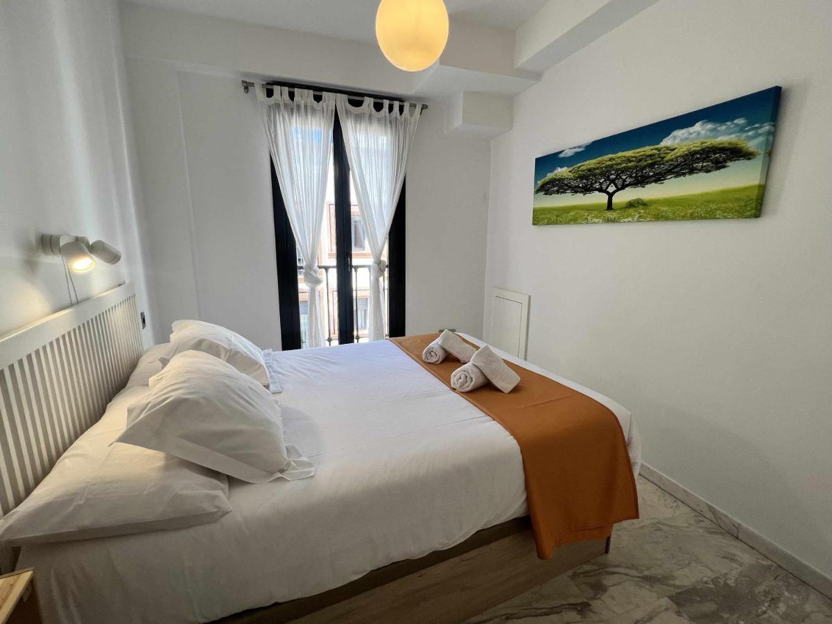 Atico San Bernardo Terraza Y Parking Incluido Apartment Севиля Екстериор снимка